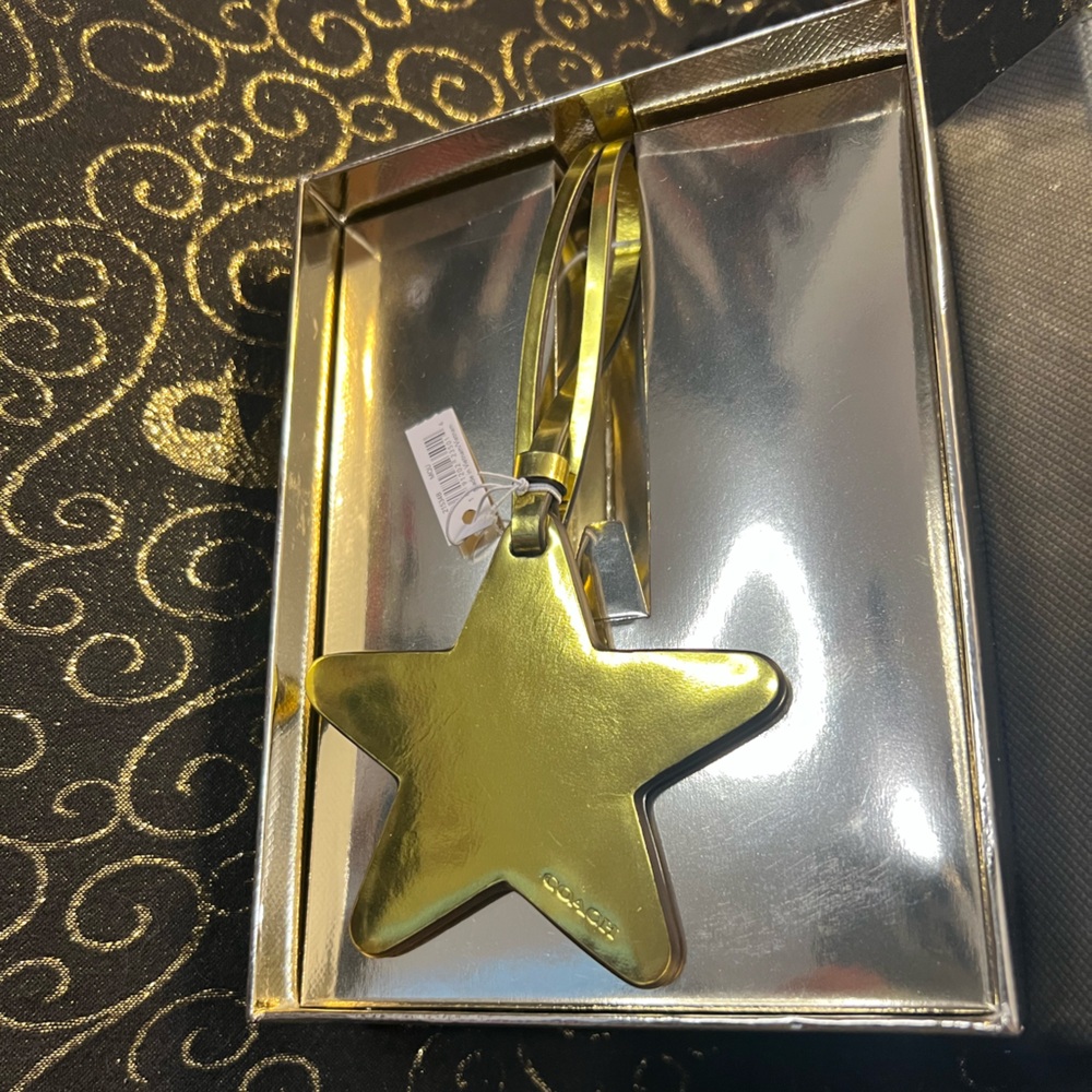 Coach Gold Metallic Lemon Star Ornament Bag Charm - Picture 7 of 16